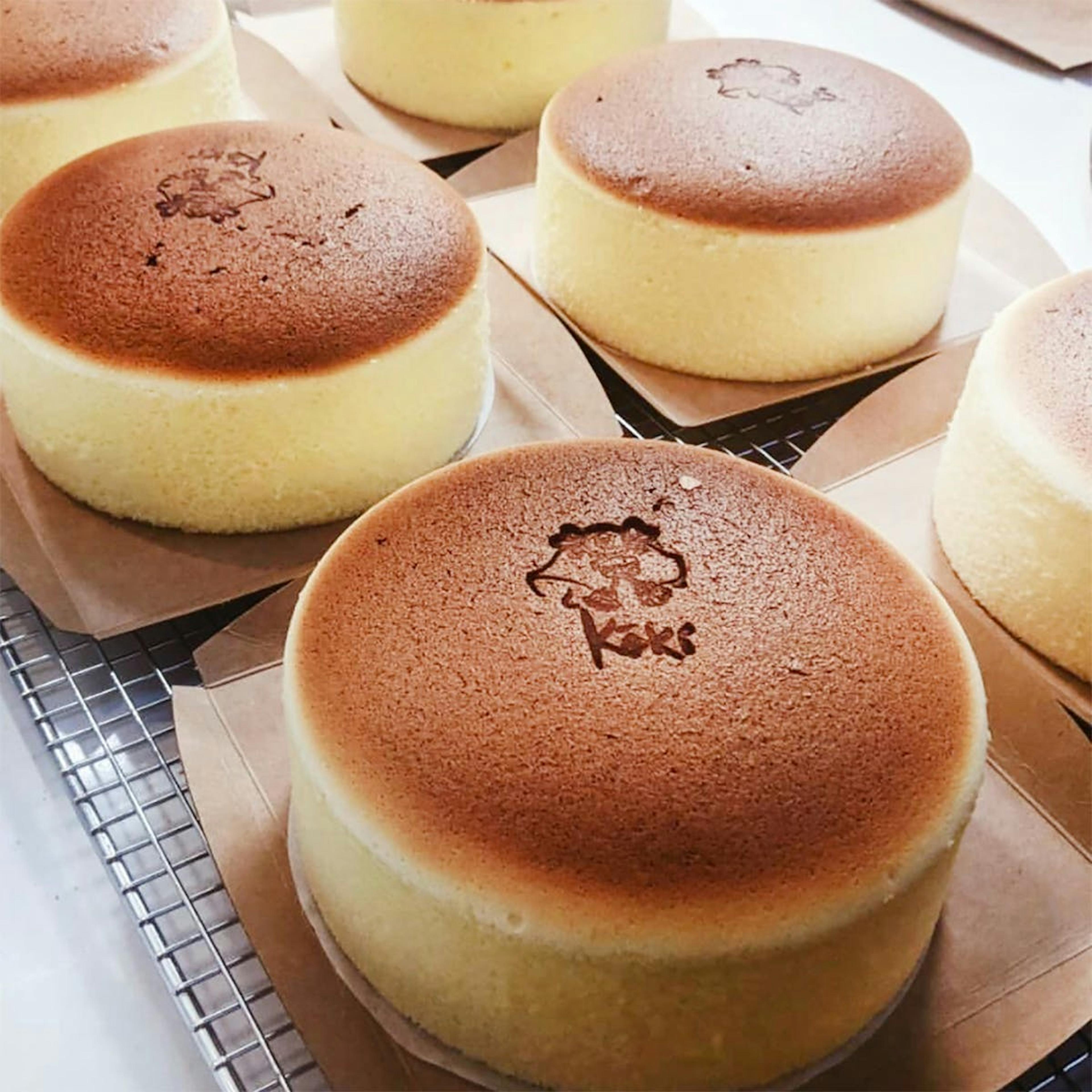 Bouncy Japanese Cheesecake by Keki Modern Cakes - Alternate image 4