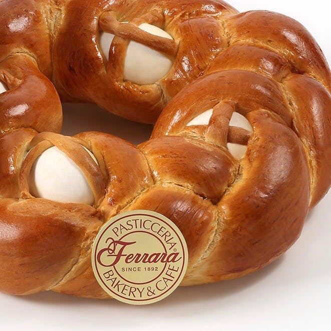 Italian Easter Bread (4 Egg Casatella) By Ferrara Bakery - Goldbelly