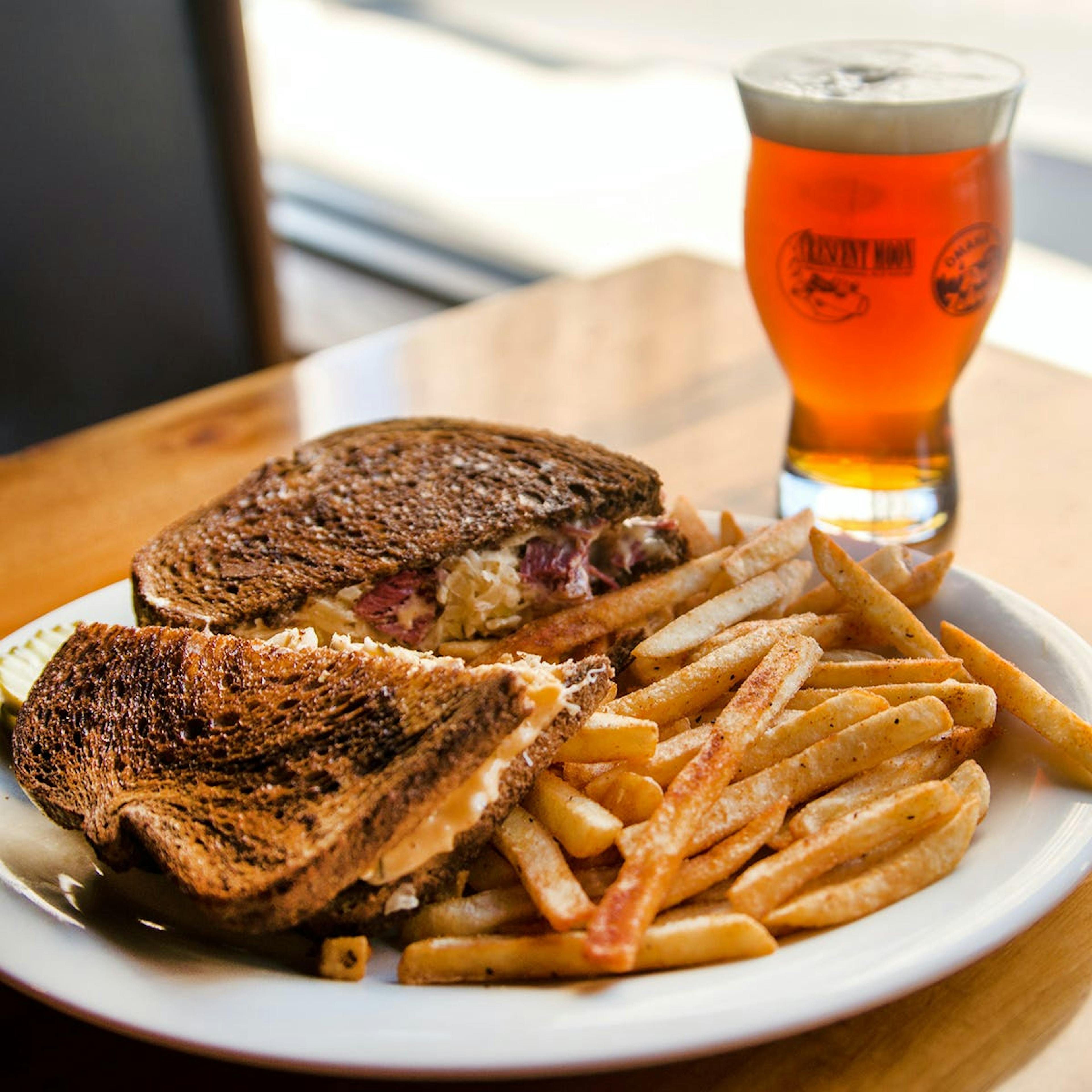 Blackstone Reuben Sandwich Kit for 8 by Crescent Moon - Alternate image 2