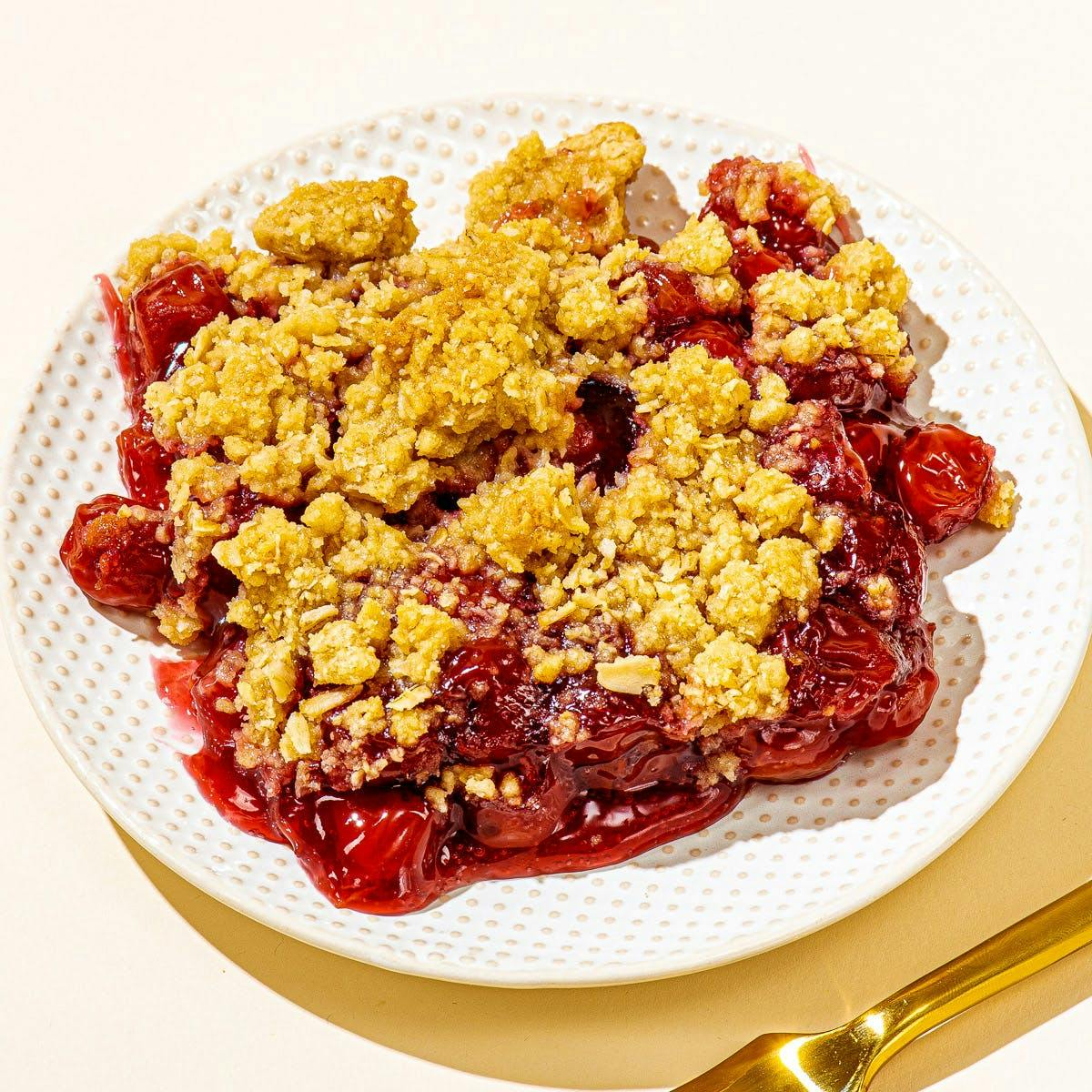 Cherry Crisp Baked in a Paper Bag® by The Elegant Farmer - Alternate image 3