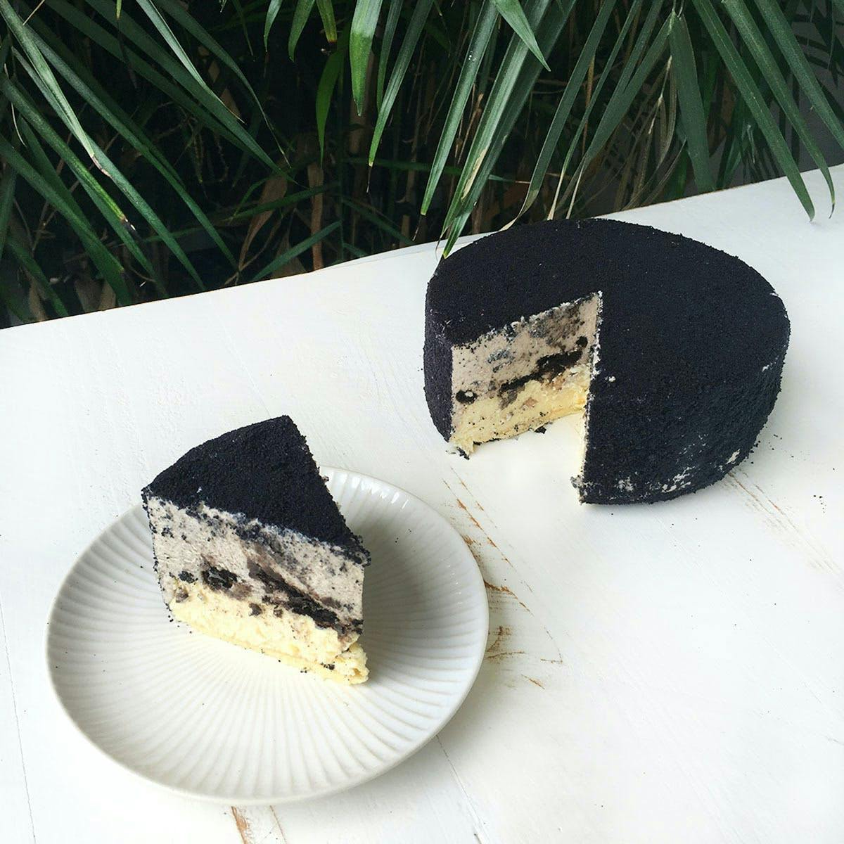 Fancy Oreo Cheesecake by Keki Modern Cakes - Alternate image 5