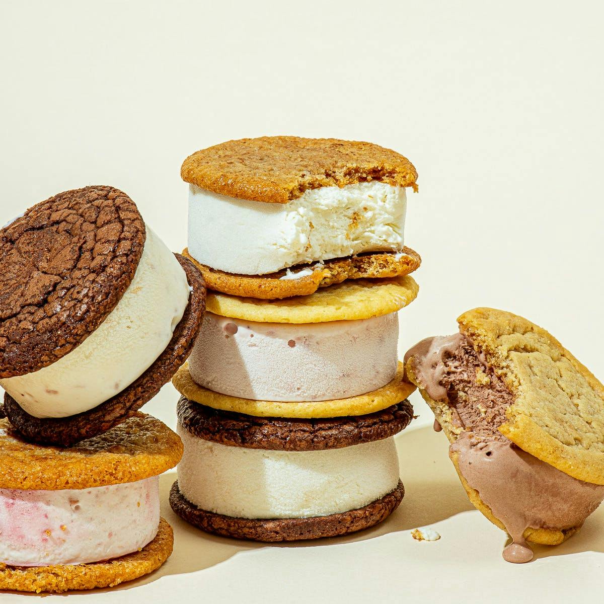 Choose Your Own Ice Cream Sandwich - 16 Pack by Nye's Cream Sandwiches - Alternate image 2