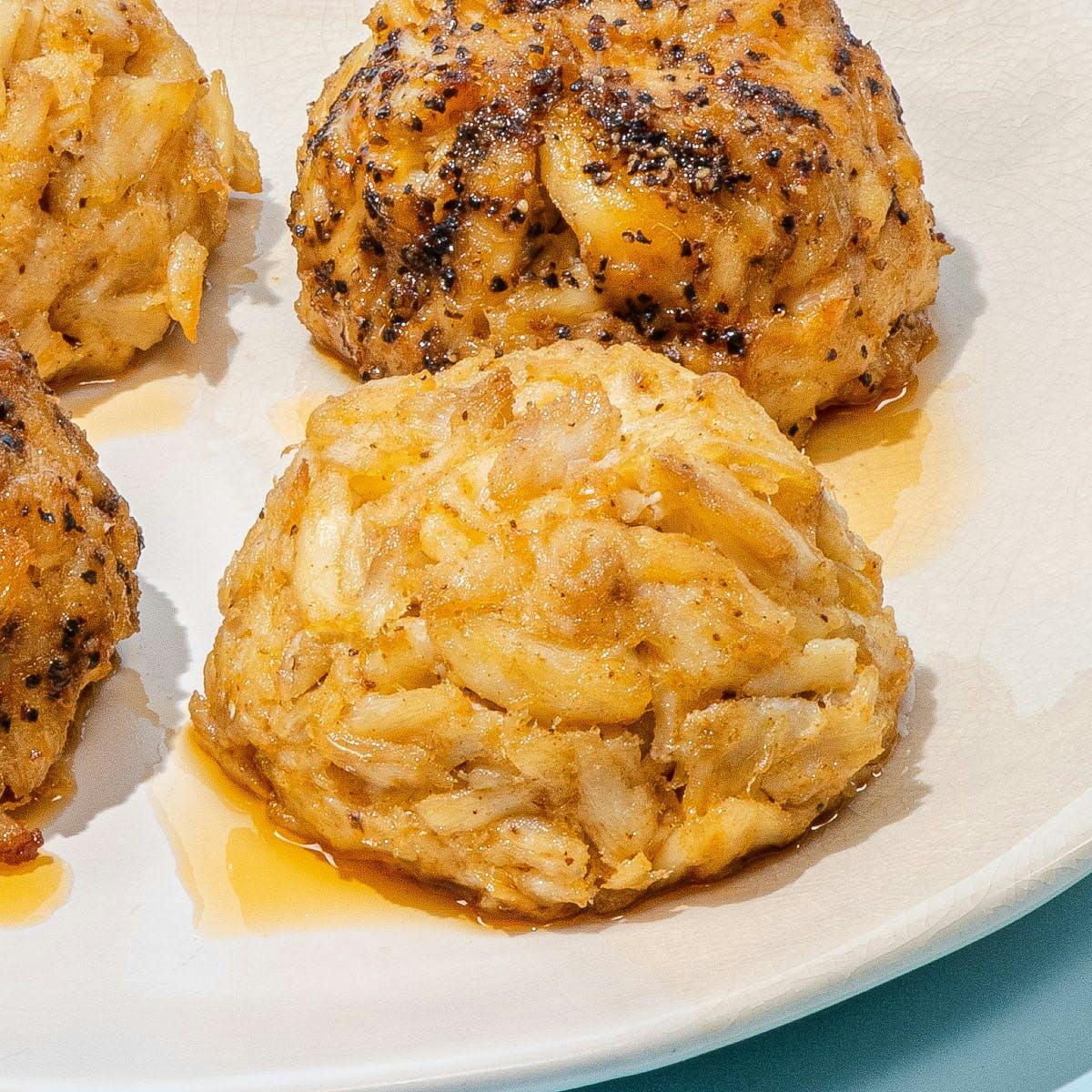 Baby Crab Bomb Combo - 6 oz. Size by Jerry's Seafood - Alternate image 1