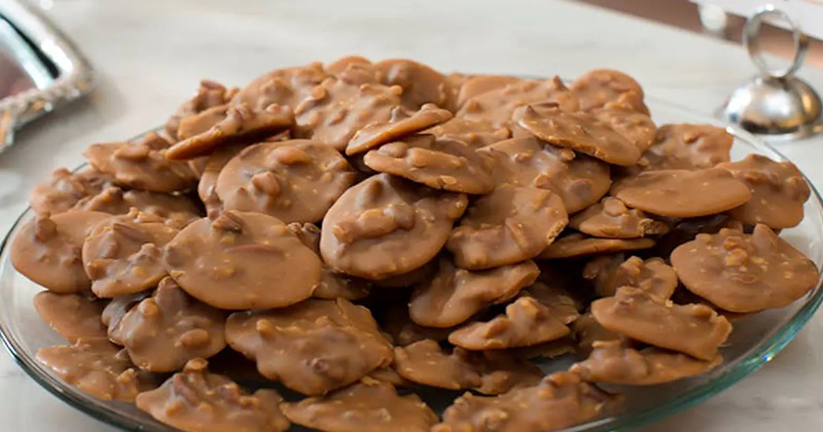 Creamy Classic Pralines - Box of 12 by Aunt Sally's Creole