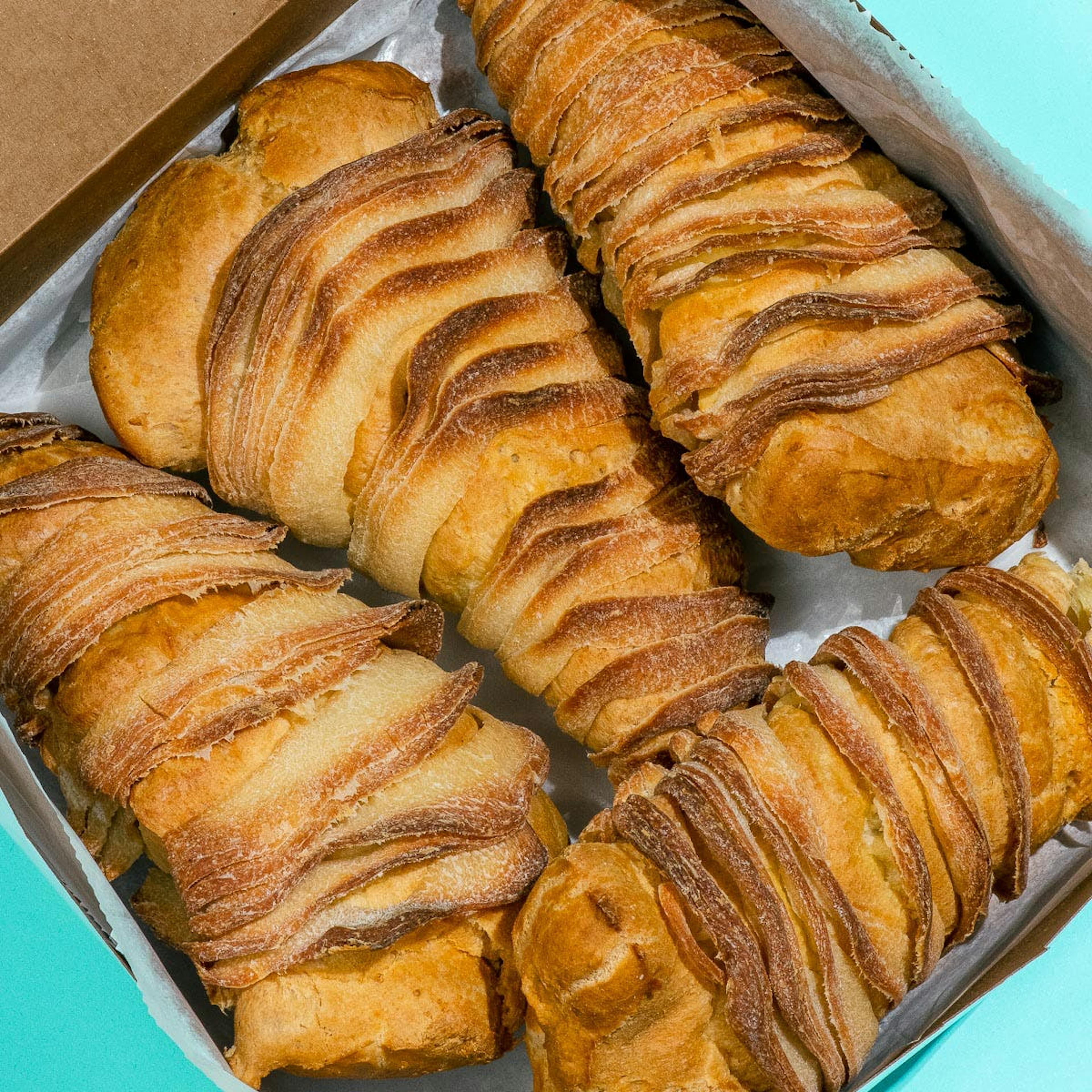 Lobster Tail Kit by Mike's Pastry - Alternate image 1