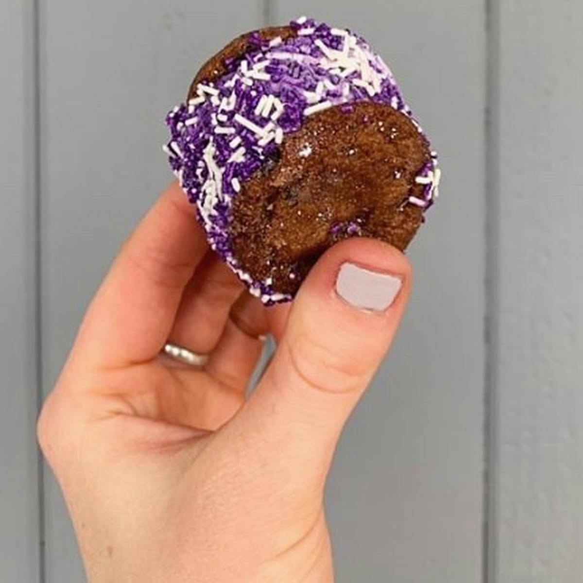 Mini Ice Cream Sandwiches - Choose Your Own 16 Pack by Cream + Sugar - Alternate image 2